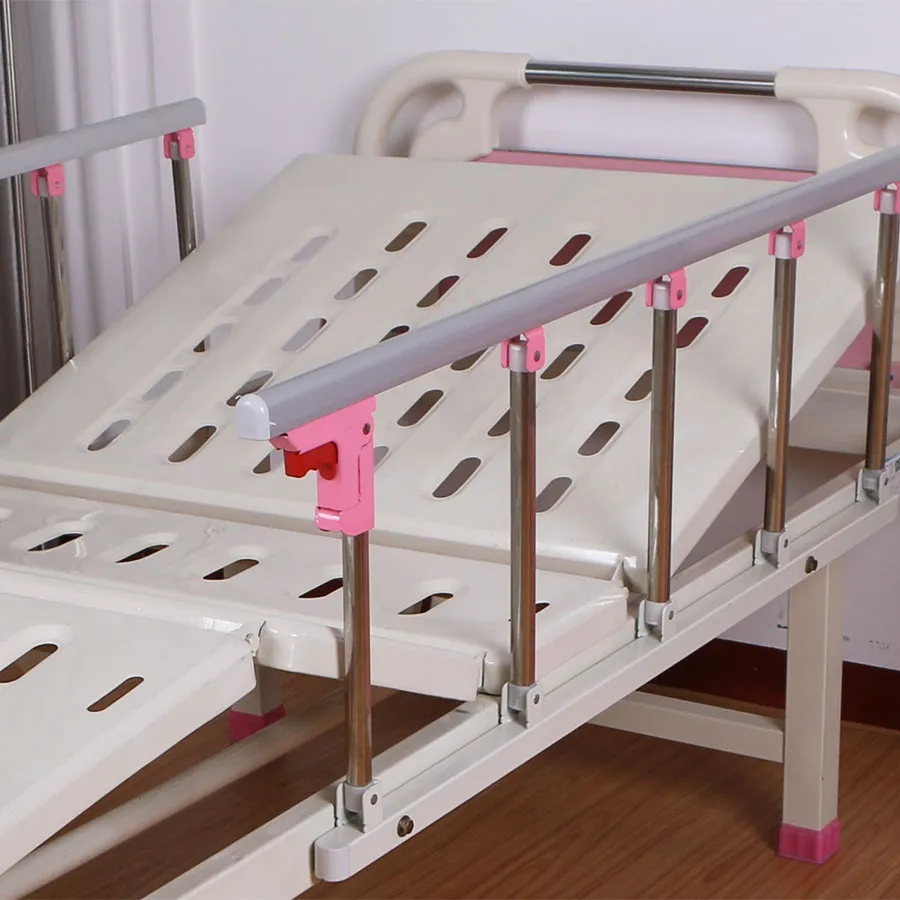 A06-2 Medical Equipment Manual 2 Function 2 Crank Hospital Bed with Castors Manufacturers