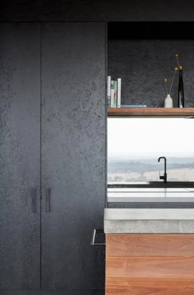 Matt Black Flat Pantry Design Joinery Soft-Closing Hinges Modular Kitchen Cabinets