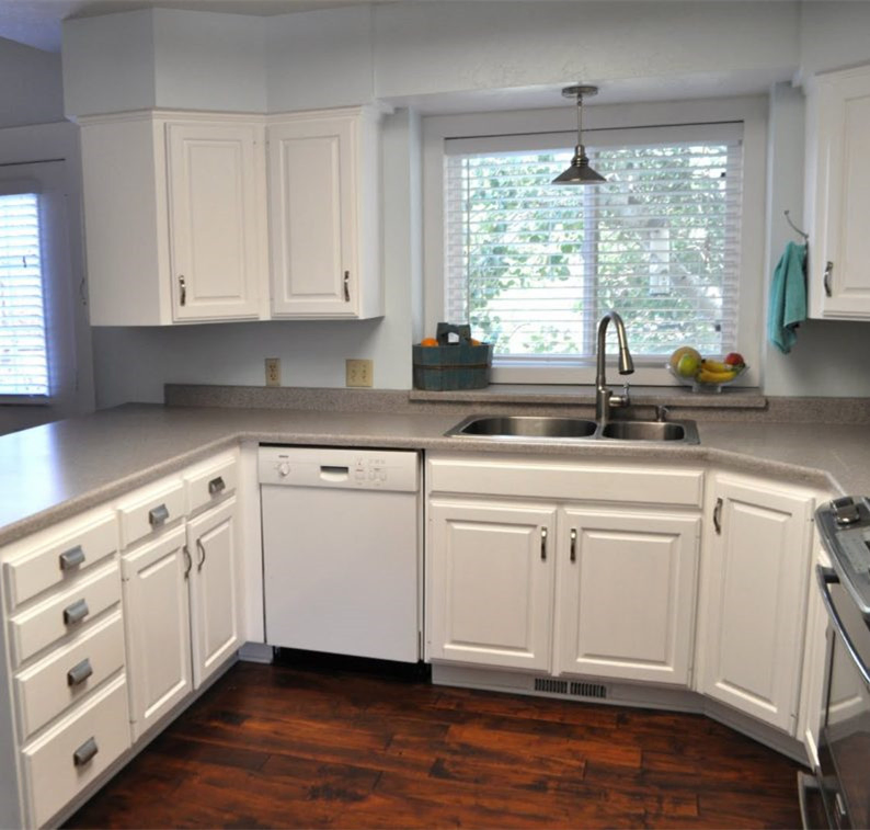 Open Shelf Door Puller Colors Kitchen Cabinets
