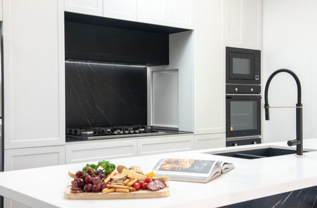White Furniture Modern Plywood Cupboard PVC Kitchen Cabinets